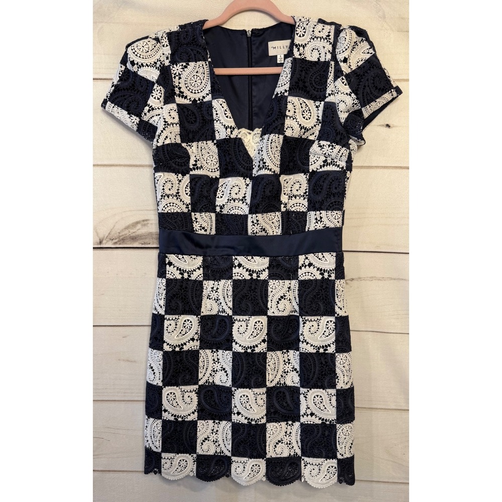Milly Patchwork Lace Sheath Dress Navy White V Neck Short Sleeve Size 6